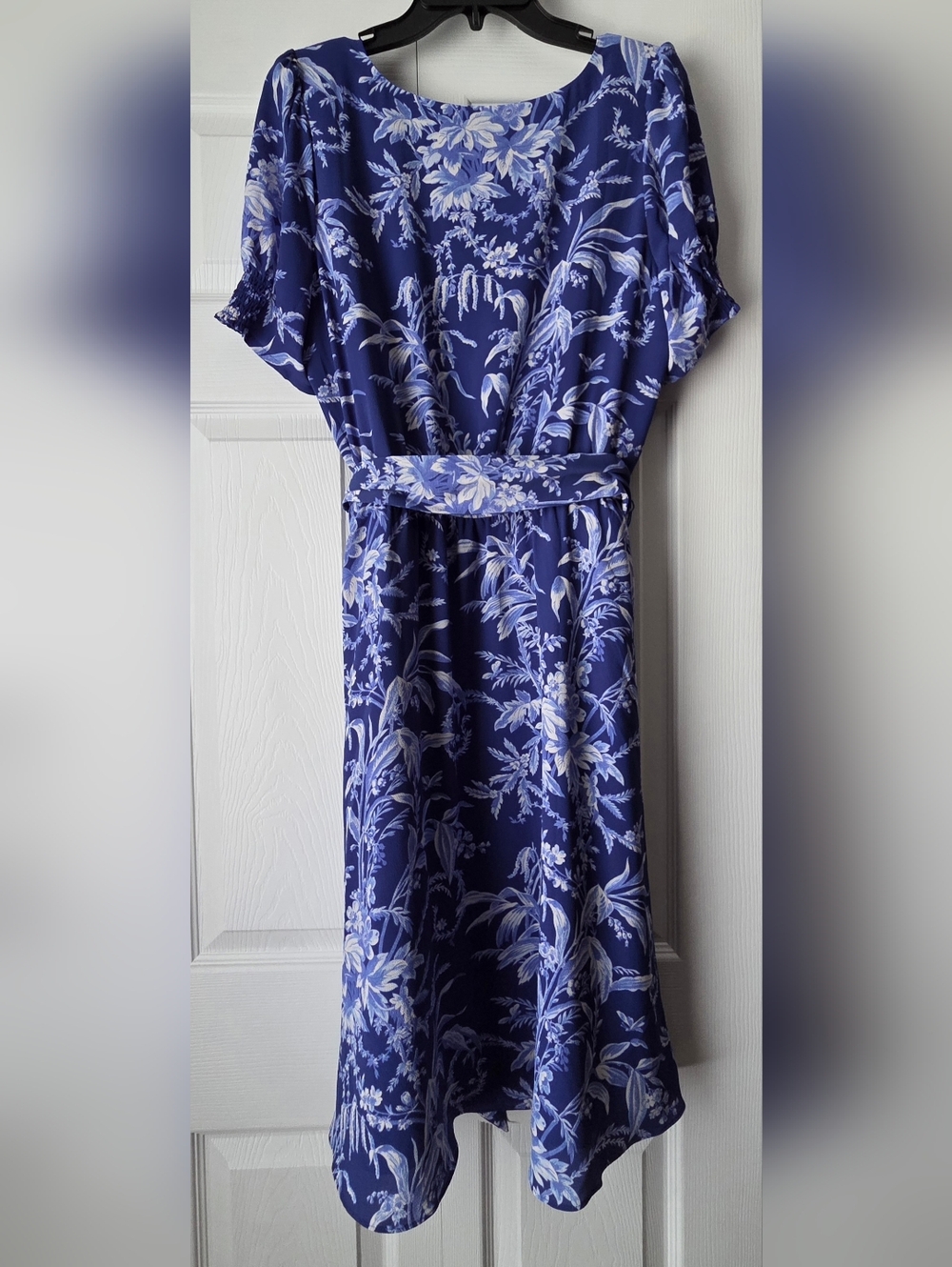 Talbots Etched Toile Belted Smocked Fit&Flare Blue Floral Dress Size 14P - Picture 8 of 12